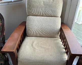 Morris Style Recliner