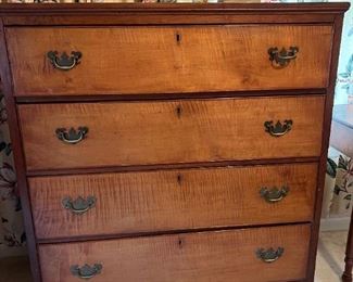 Nice Vintage Chest of Drawers