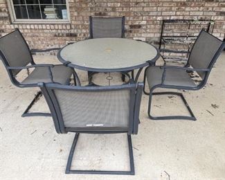 Brown Aluminum w/ Glass Top Patio Table & Chairs