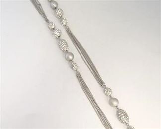 19c - Silvertone Chicos necklace

