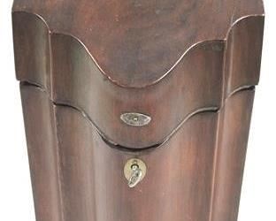 23 - Mahogany lift top knife box 14 x 9 x 9
