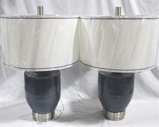 66 - Pair contemporary decorative 28" lamps
