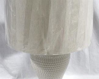 69 - Contemporary decorative table lamp - 30"
