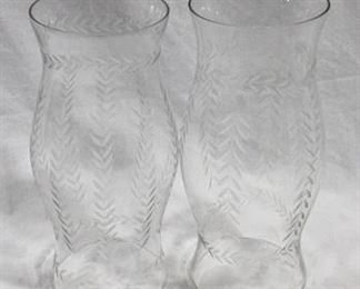 85 - Wheel cut pair of crystal 11.5" hurricanes
