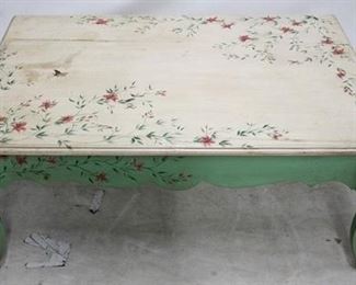 287 - Painted coffee table - 18.5 x 42 x 30
