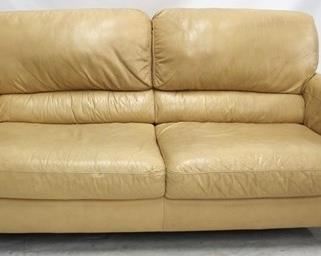 315 - Used leather sofa - 37 x 79 x 38
