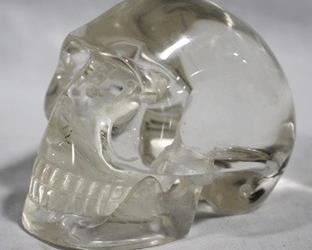 352 - Glass skull paperweight - 3 x 3

