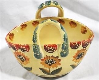 371 - Pottery basket - 9 x 7 x 6
