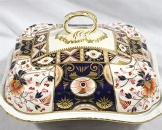 383 - Royal Crown Derby covered vegetable 6 x 10 x 9
