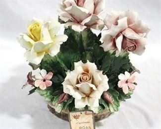 402 - Capodimonte Roan ceramic sculpture 9 x 11
