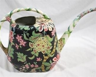 440 - Plastic waterer - 15 x 10
