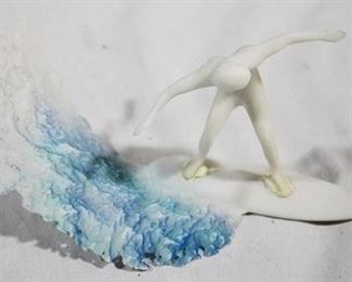 441 - Surfer figure - 8 x 4
