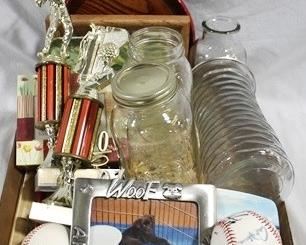 444 - Assorted items
