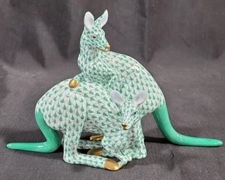 625 - Herend Pair of Kangaroos Green Fishnet Figurine 5.5 x 8
