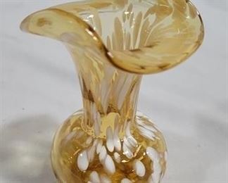 652 - Vintage Hand Blown Yellow and White Art Glass Vase 4.5" tall
