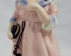678 - Royal Doulton Little Nell Figurine - 4.5" tall
