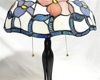 832 - Stained glass lamp - 25"
