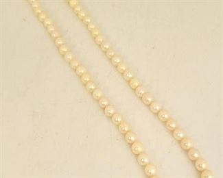 849 - Pearl 19" necklace with 14K gold clasp
