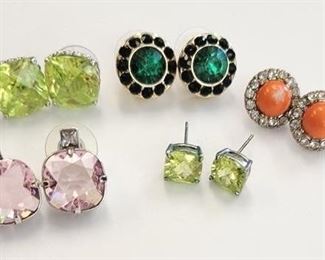 858 - Group vintage stud earrings
