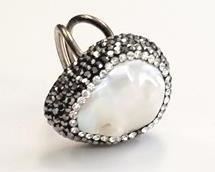 860 - Fresh water pearl 925 sterling signed ring size 8
