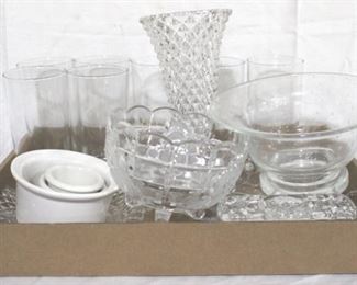 929 - Tray of Assorted Items
