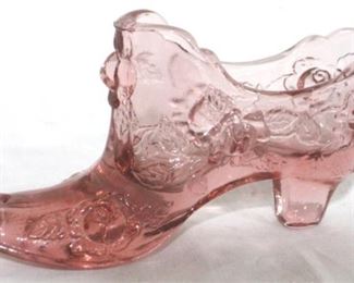 950 - Fenton Glass Shoe 6 long
