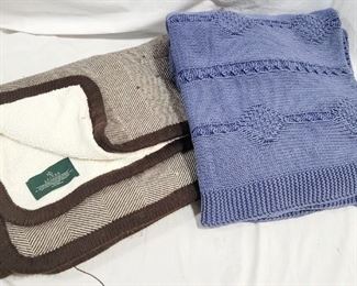 1018 - Ralph Lauren throw blanket & woven throw
