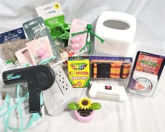 1020 - Assorted items
