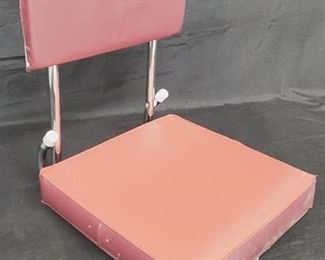 1447 - Folding stadium seat, 15.5 x 12 x 14
