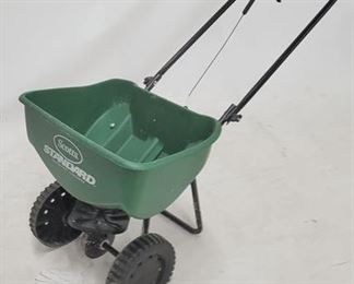 1450 - Scott's spreader
