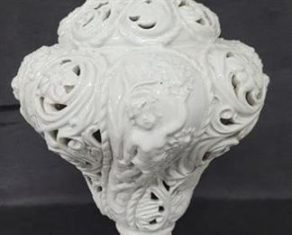 1460 - Chelsea House porcelain 13" vase
