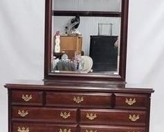 1479 - Sumter mahogany dresser with mirror 84 x 56 x 20 glass top
