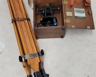 1499 - Vintage surveyor transit level & tripod
