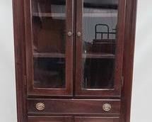 1677 - Mahogany corner cabinet, broken arch pediment 77 x 34 x 16
