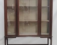 2046 - English inlaid Georgian curio cabinet lined interior 69.5 x 47.2 x 16.5
