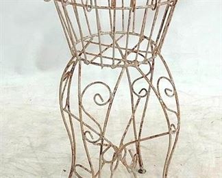 4008 - Garden Decorative Metal Planter 15 x 16 x 24
