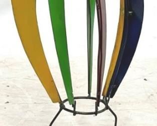 4010 - Decorative Metal Hot Air Balloon Spinner 27 x 12 x 5
