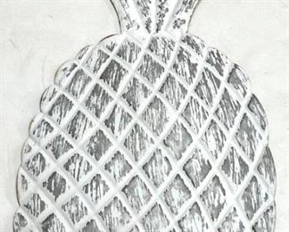4031 - Decorative Metal Pineapple 12.5 x 24
