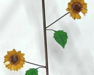 4056 - Garden Decorative Metal Birdhouse on Stand 22 x 14 x 46
