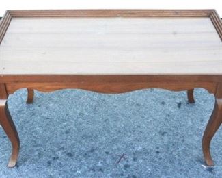 6217 - Glass top vintage coffee table 19 x 35 x 15
