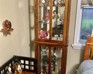 One more lighted curio