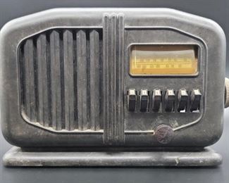 Vintage Truetone Radio from the late 1930's