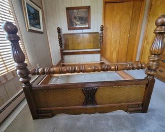 Vintage Wood Double Bed w/ Carved Detail, 1/3