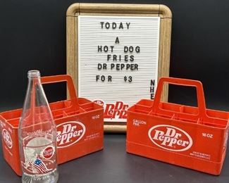 (4) Dr. Pepper: 1- Menu Board w/ Limited Letters,
Board can be used as easel or hang on the wall
Measures 14in w x 17.5in h, Dated 1984
1- 1776 - 1976 Commemorative Bicentennial Betsy Ross 32oz Glass Dr. Pepper Bottle
2- 8-Pack Bottle Carriers for Returnable 16oz Bottles