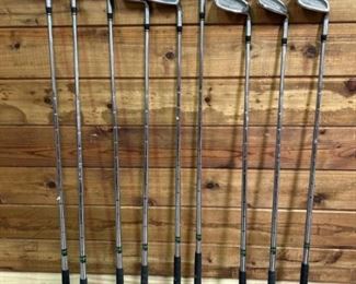 (9) Kings Snake Golf Club Set w/ Over Size Head