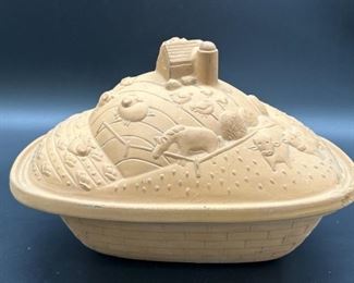 Clay Bread Baker w/ Barnyard Scene
