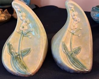 Vintage Roseville Wincraft Bookends