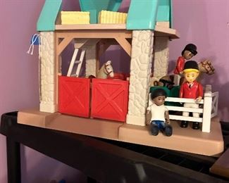 Vintage Little Tykes Horse Stable and Barn Farm