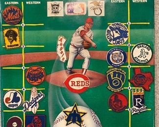 Major League Baseball Magnetic Team Standings Board with 16 magnets 