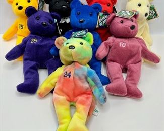 8 Salvino's Bammers Toys Bamm Beanos Sports Bears Stuffed Animals
Lot #: 95